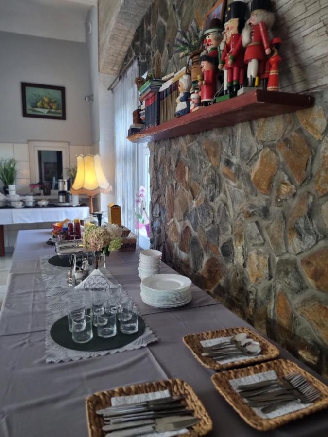 Hotel Zaulek Любань Экстерьер фото
